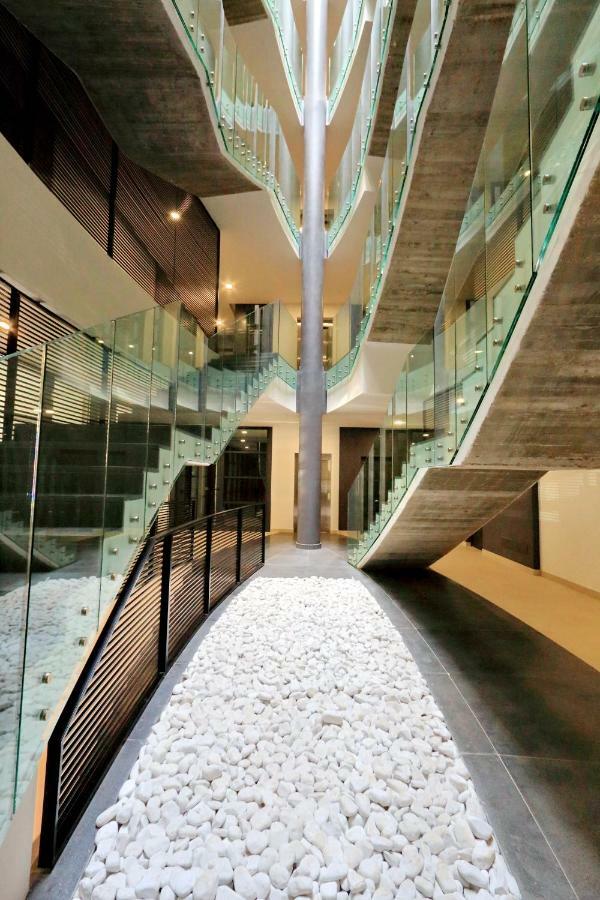 Green Terraced Apartment. 3 Stops From Colosseum Exteriör bild