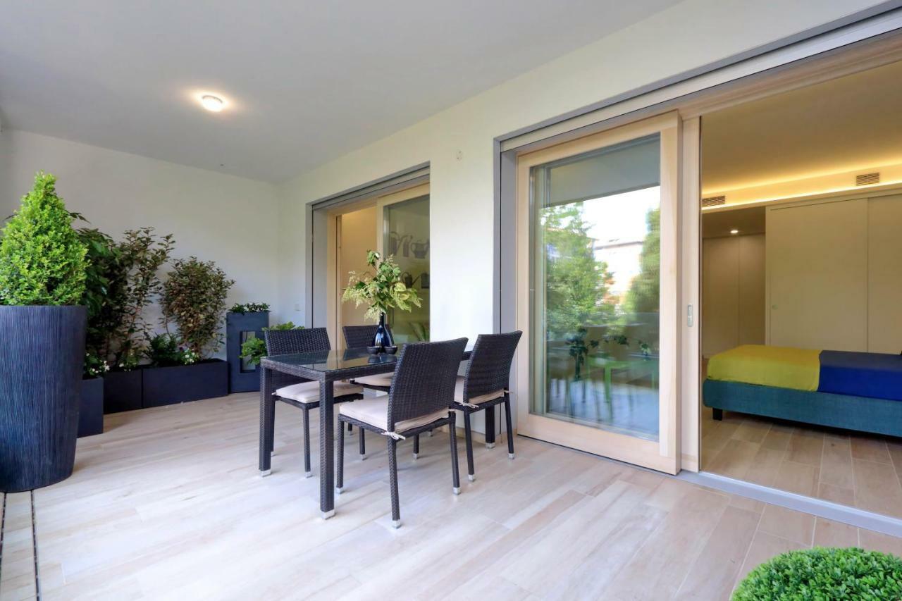 Green Terraced Apartment. 3 Stops From Colosseum Exteriör bild